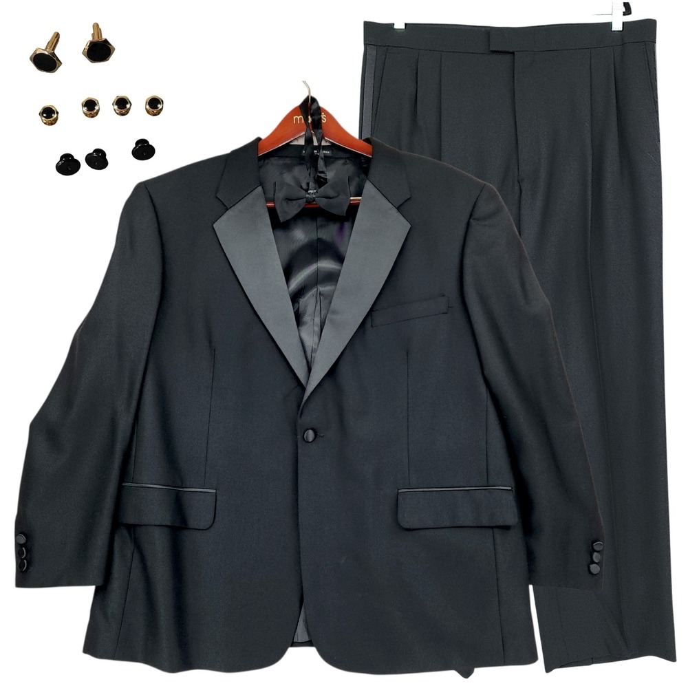 Versini Tuxedo Suit 48R 39x32 Men Black Wool Peak Lapel Pleats Bow Tie Cufflinks